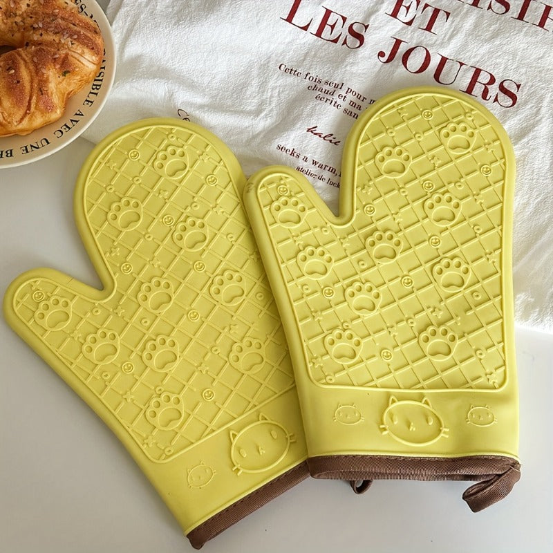 This 2pcs Set Is Specially Designed for Baking! These Silicone Gloves Are Heat-Resistant, Anti-Scald, And Non-Slip, Providing You with a Strong Sense of Safety. The Thick Material Is Durable And Machine Washable, Making Kitchen Tasks More Relaxed An