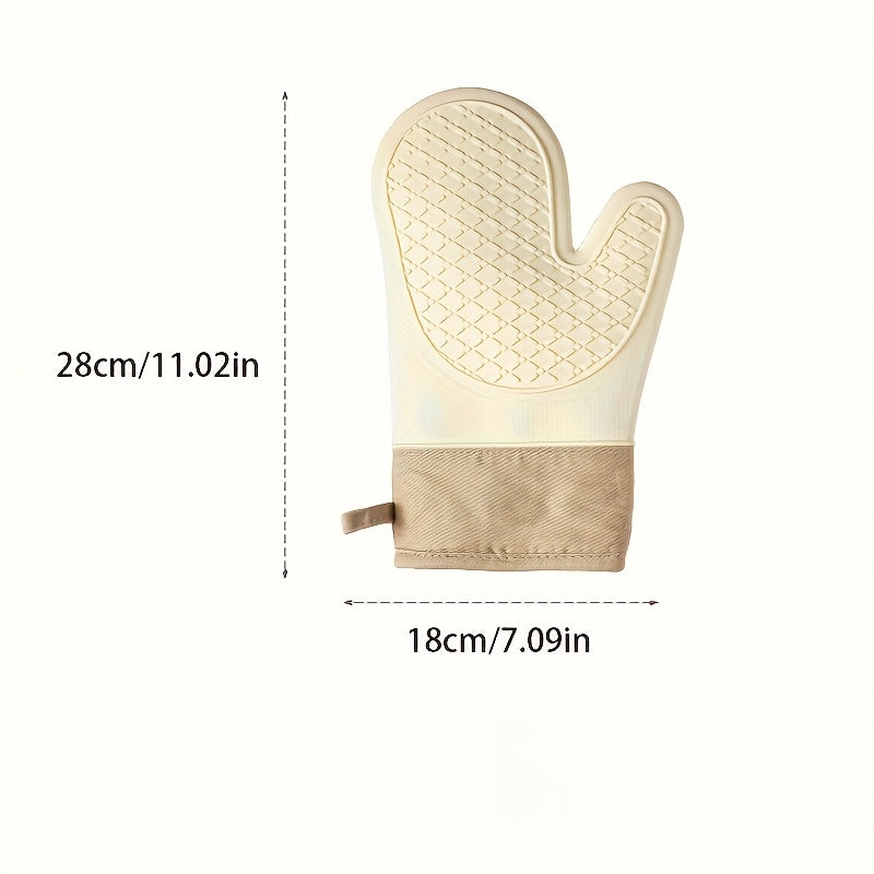 Two Oven Mitts Kitchen Heat Insulation Anti-scald Gloves Baking Thickened Silicone High Temperature Microwave Oven Mitts Non-slip